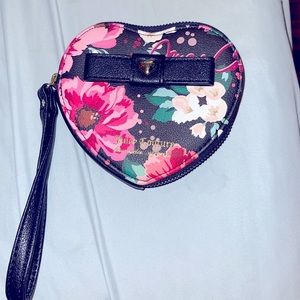 Juicy couture heart shaped wallet